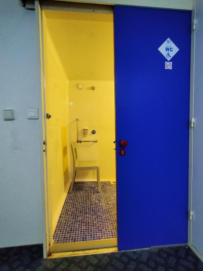Hotel Thania Frontignan Zewnętrze zdjęcie