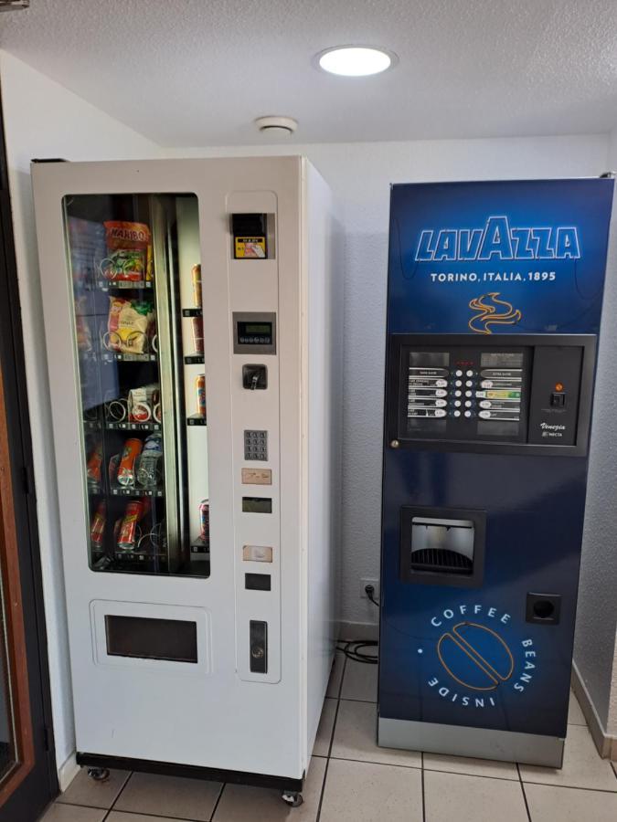 Hotel Thania Frontignan Zewnętrze zdjęcie