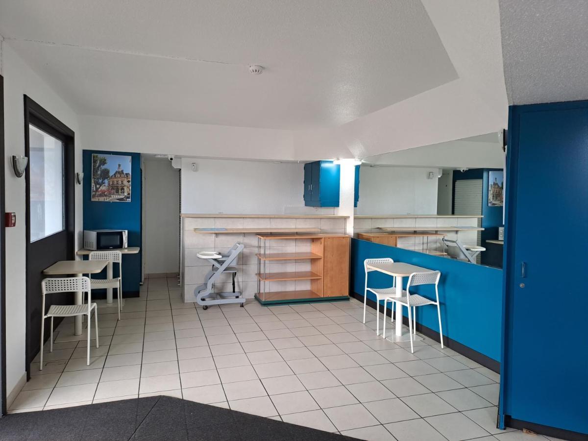 Hotel Thania Frontignan Zewnętrze zdjęcie